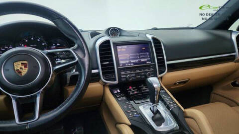 2016 Porsche Cayenne