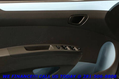 2014 Chevrolet Spark EV 2LT