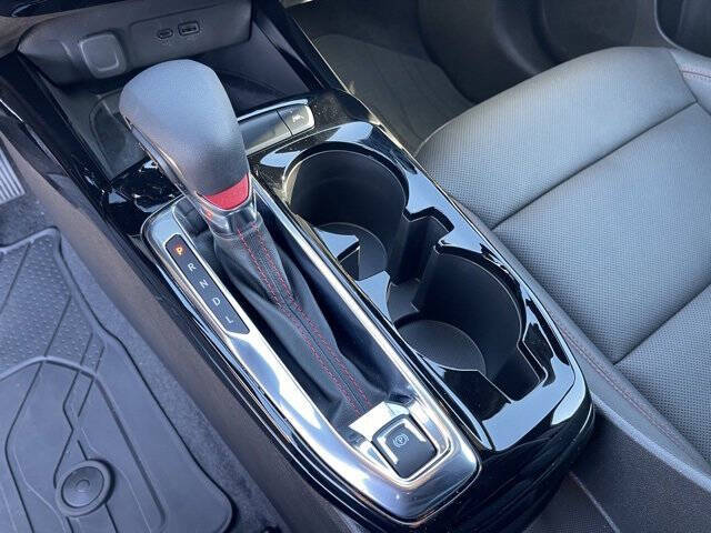 2025 Chevrolet Trax RS