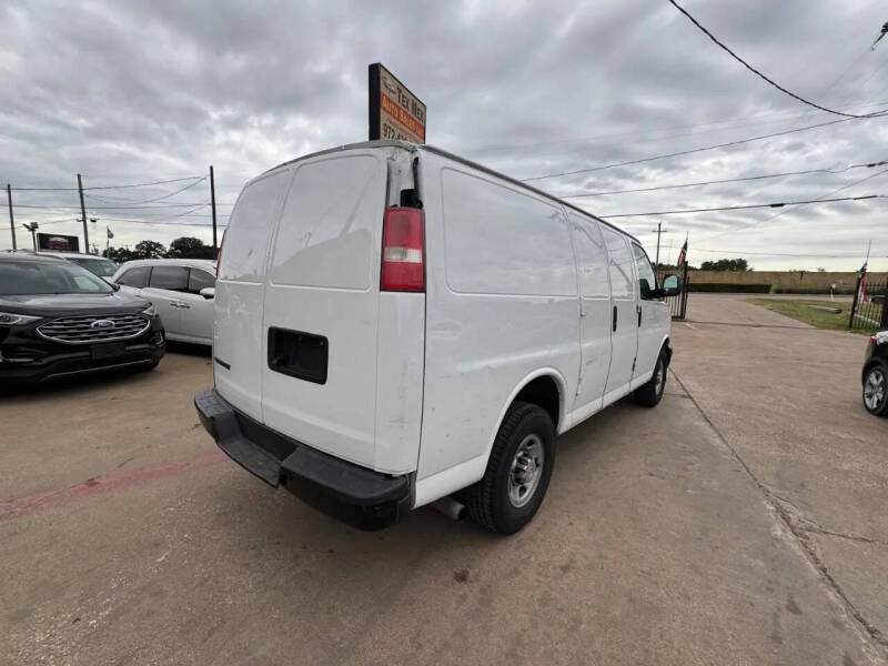 2017 Chevrolet Express 2500