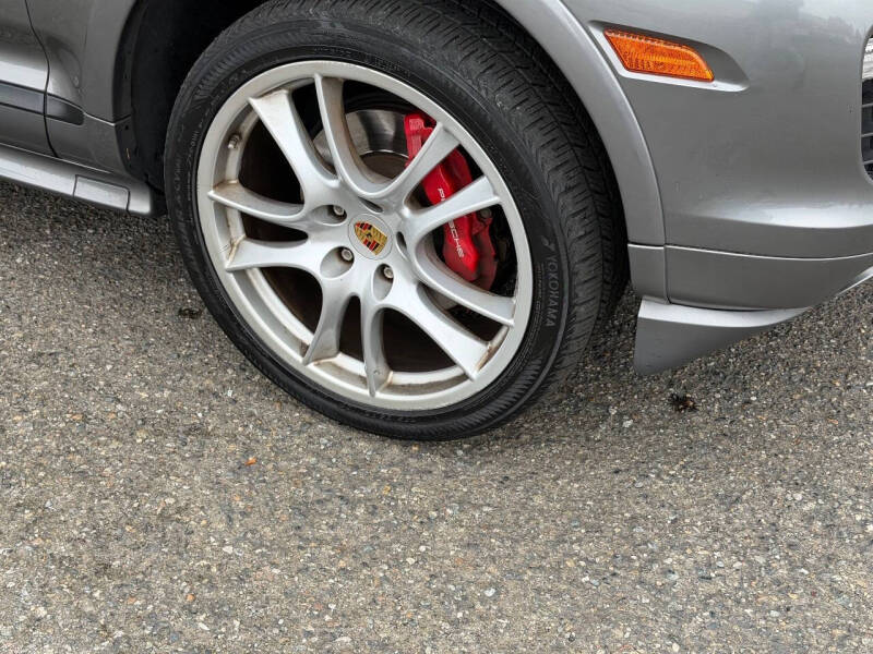 2009 Porsche Cayenne GTS Tiptronic