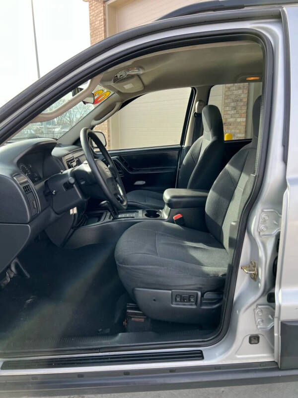 2003 Jeep Grand Cherokee Laredo