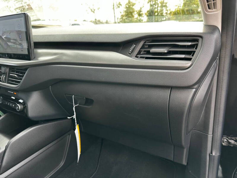 2023 Ford Escape Plug-In Hybrid