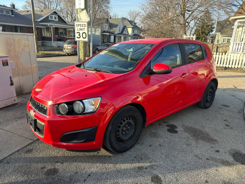 2016 Chevrolet Sonic LS Manual