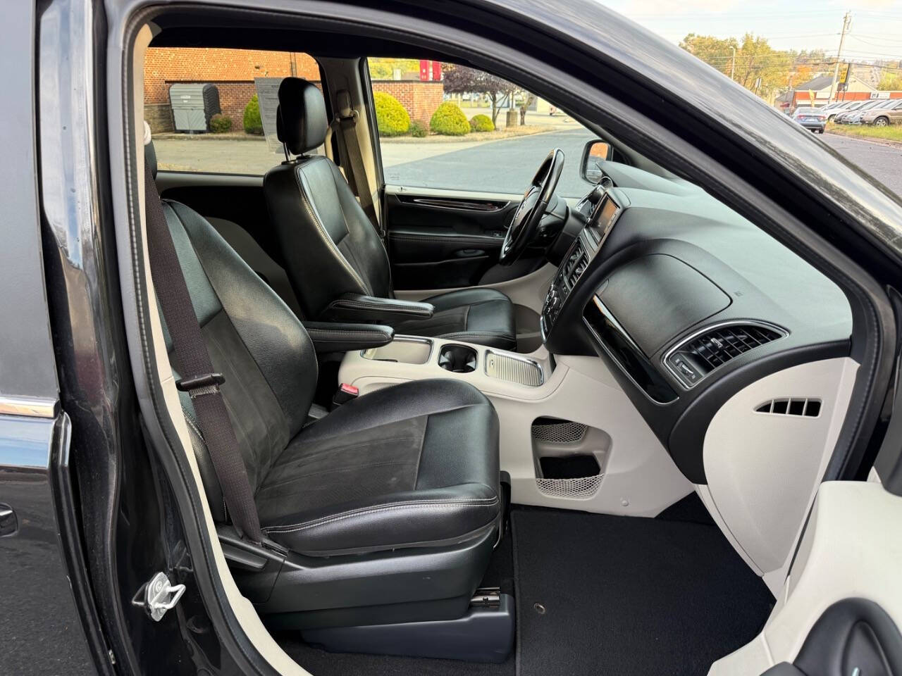 2019 Dodge Grand Caravan for sale at V & L Auto Sales in Harrisonburg, VA