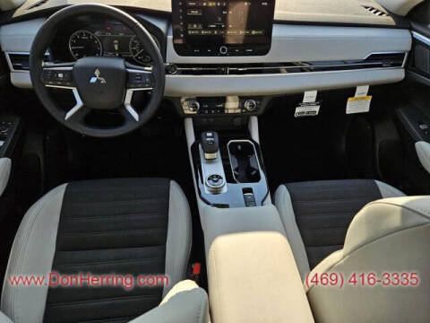 2025 Mitsubishi Outlander