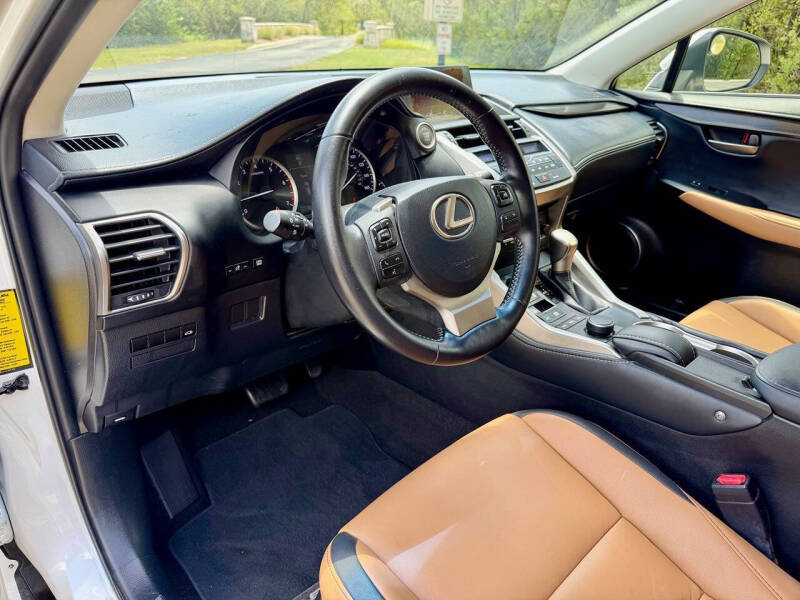 2016 Lexus NX 200t