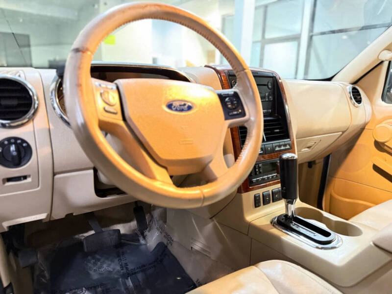 2006 Ford Explorer Eddie Bauer