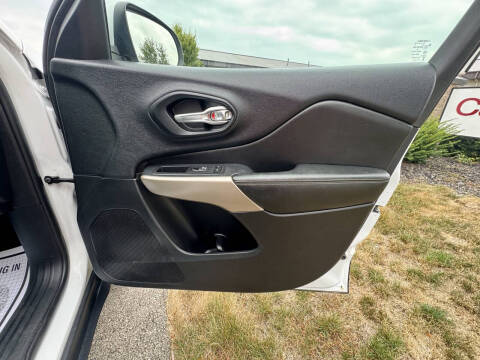 2017 Jeep Cherokee Latitude