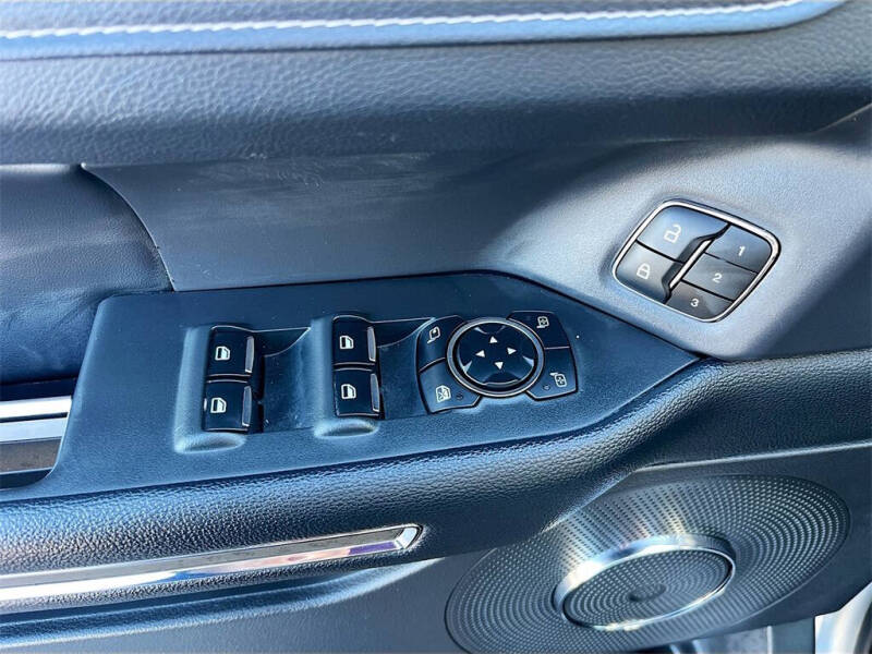 2023 Ford Expedition MAX XLT