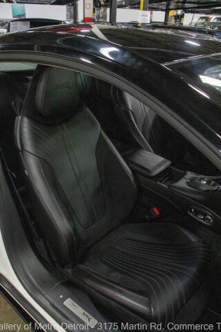 2019 Aston Martin DB11 AMR