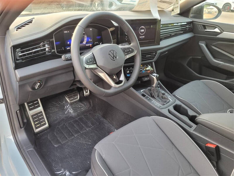 2025 Volkswagen Jetta Sport