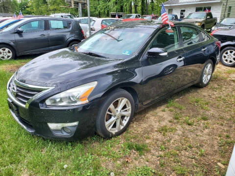2013 Nissan Altima for sale at Ray's Auto Sales in Pittsgrove NJ