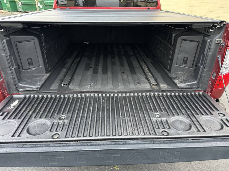 2019 Nissan Titan Platinum Reserve