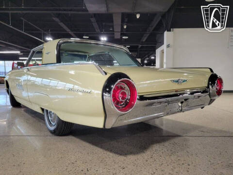 1963 Ford Thunderbird