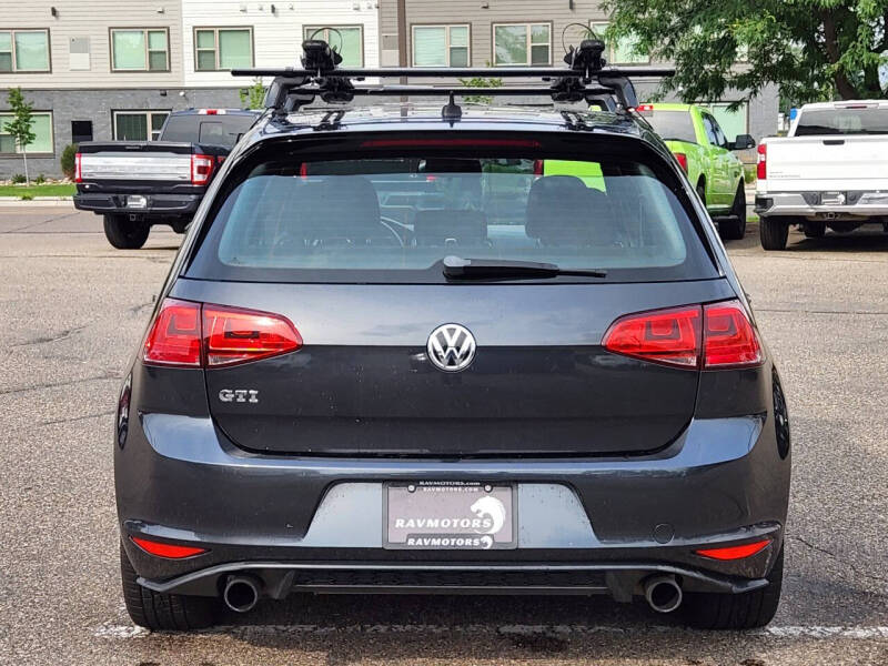 2016 Volkswagen Golf GTI SE