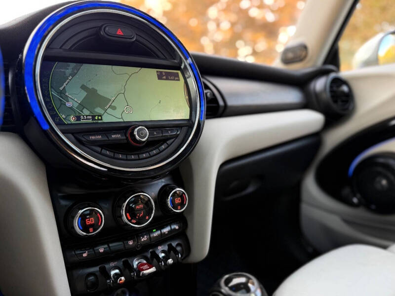 2014 MINI Hardtop Cooper