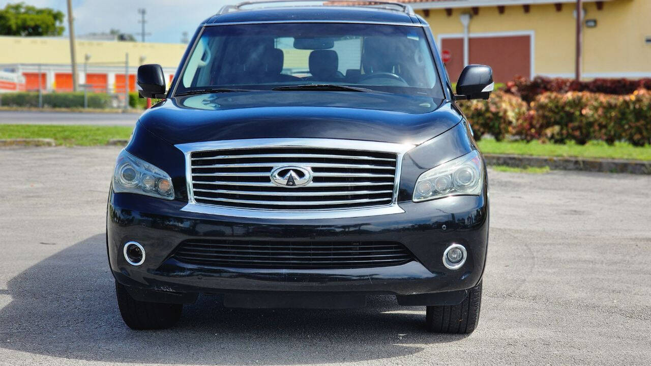 2011 INFINITI QX56 SUV / Crossover