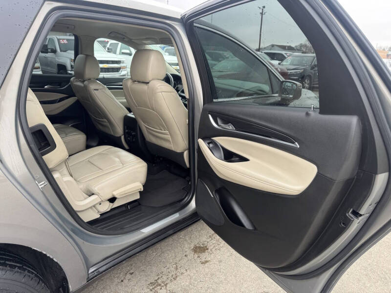 2018 Buick Enclave Essence