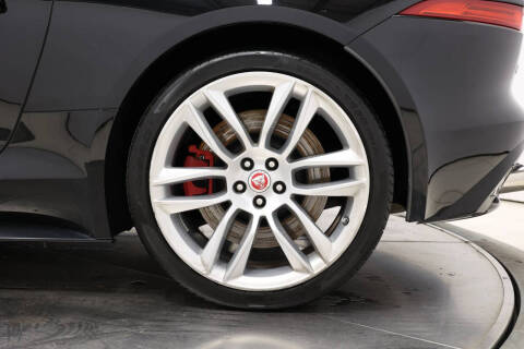 2014 Jaguar F-TYPE V8 S