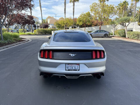 2016 Ford Mustang EcoBoost Premium