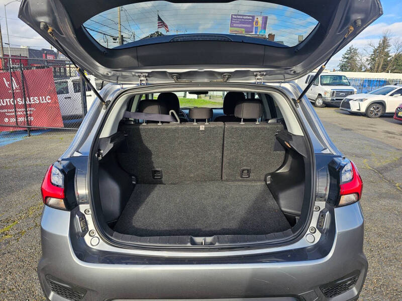 2024 Mitsubishi Outlander Sport ES