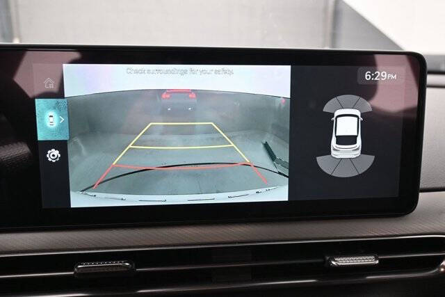 2025 Genesis GV60 Standard