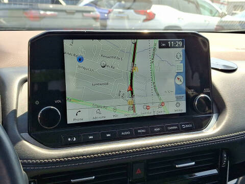 2022 Nissan Rogue SL