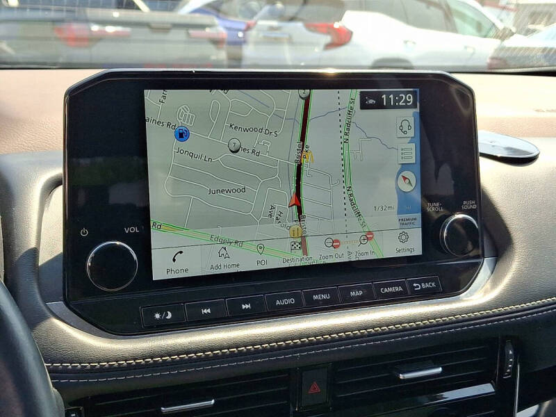 2022 Nissan Rogue SL