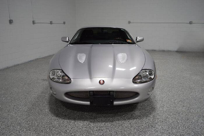 2002 Jaguar XKR