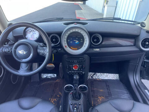 2013 MINI Clubman Cooper S