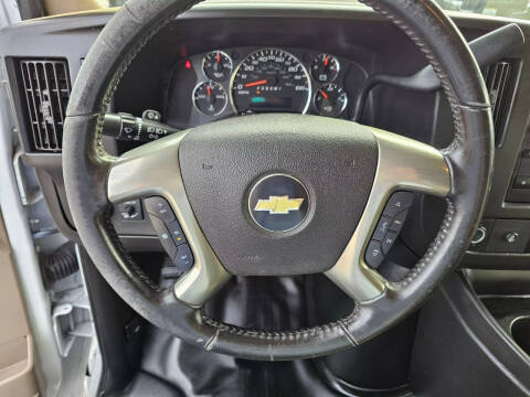 2017 Chevrolet Express 2500