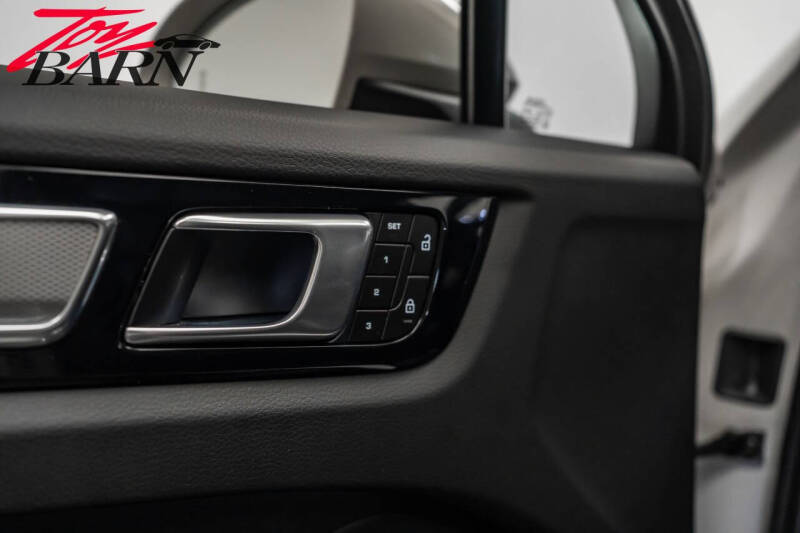 2023 Porsche Cayenne Coupe Platinum Edition