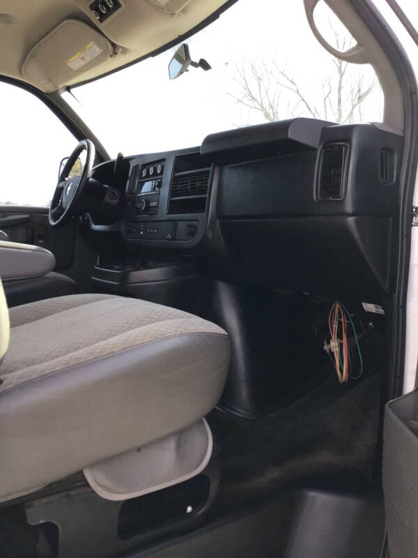 2015 Chevrolet Express LT 3500