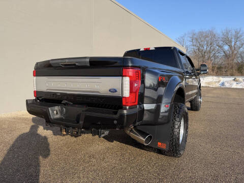 2017 Ford F-350 Super Duty Platinum