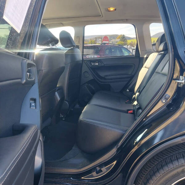 2014 Subaru Forester 2.0XT Touring