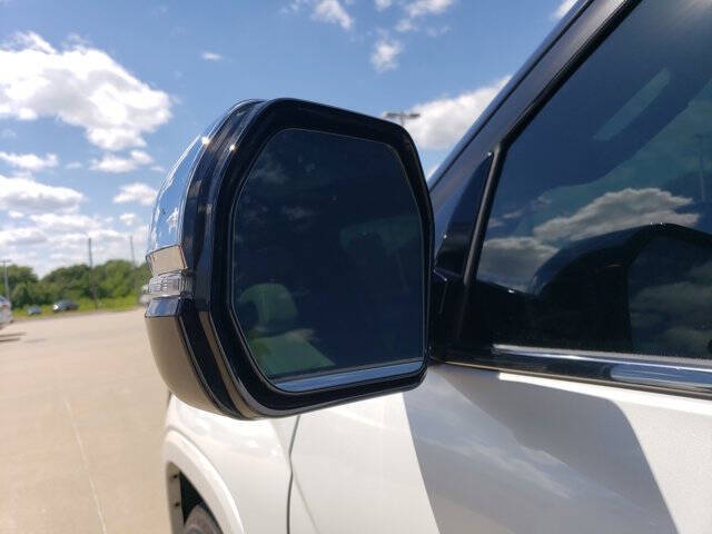 2024 Toyota Sequoia