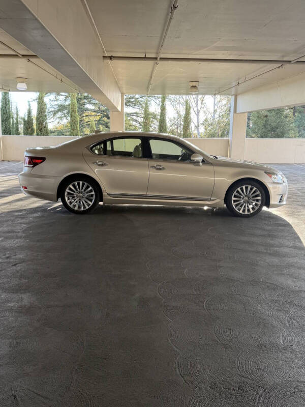 2014 Lexus LS 460