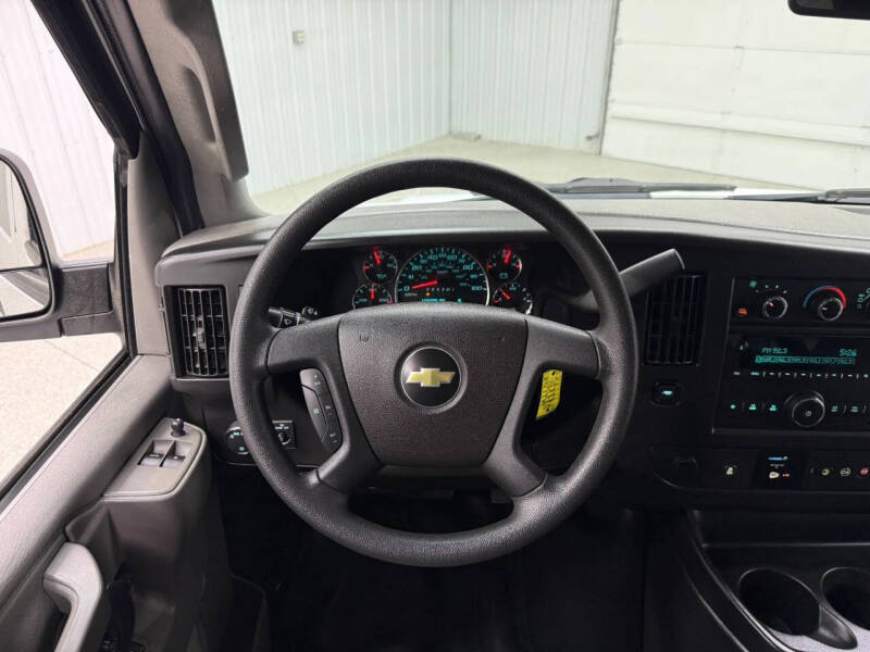2018 Chevrolet Express LS 2500