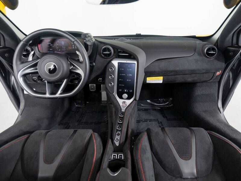 2024 McLaren 750S Spider