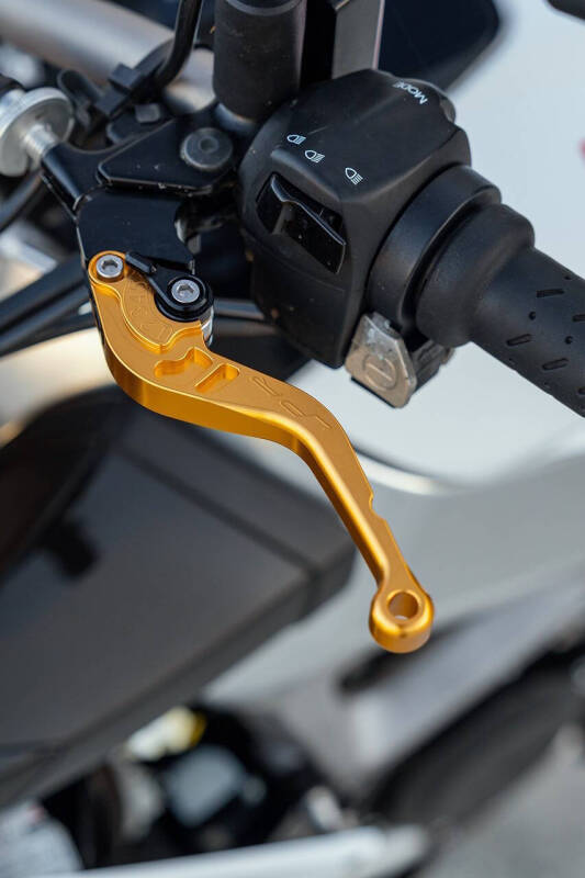 2015 Aprilia Tuono V4