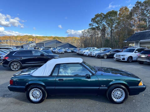1990 Ford Mustang