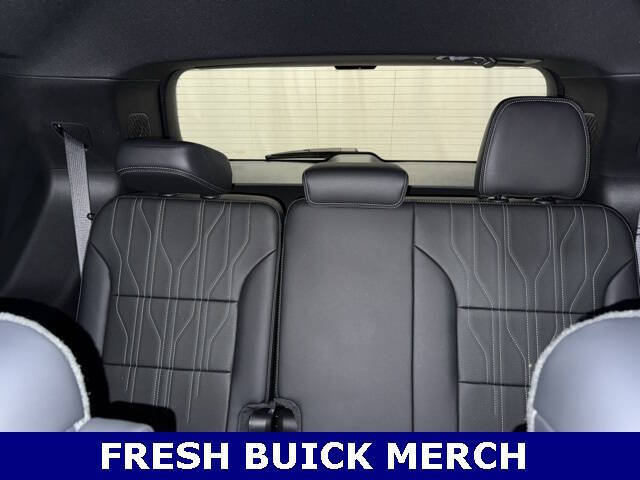 2025 Buick Enclave Avenir