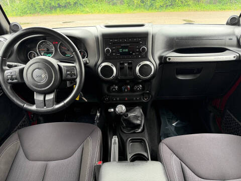 2013 Jeep Wrangler Sahara