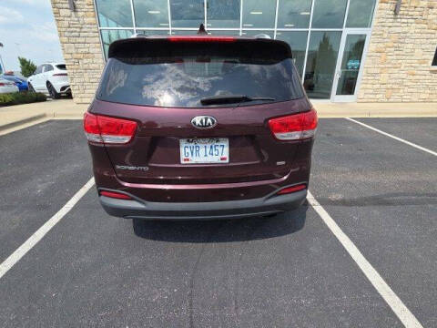 2016 Kia Sorento LX