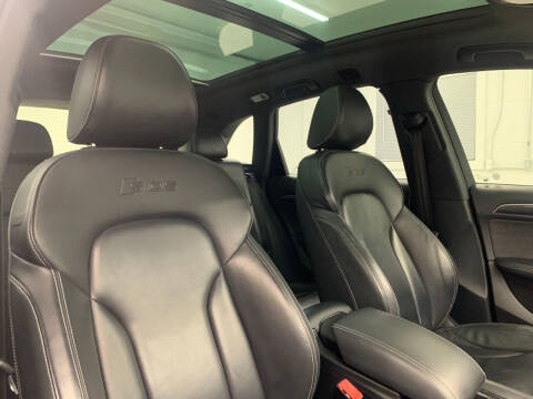 2016 Audi SQ5 3.0T quattro Premium Plus