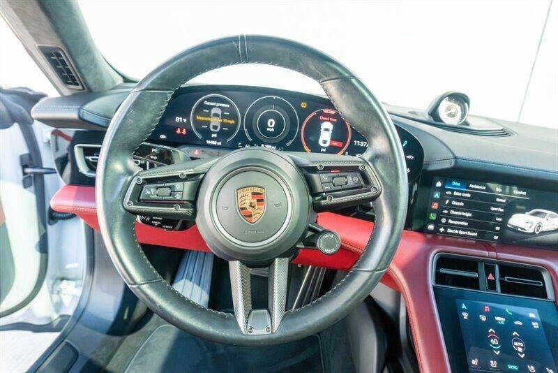 2020 Porsche Taycan Turbo