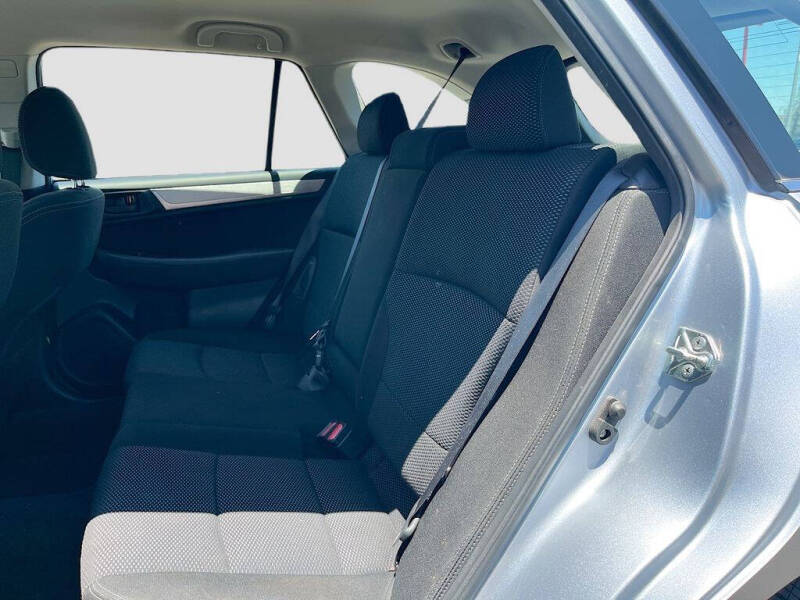 2019 Subaru Outback 2.5i