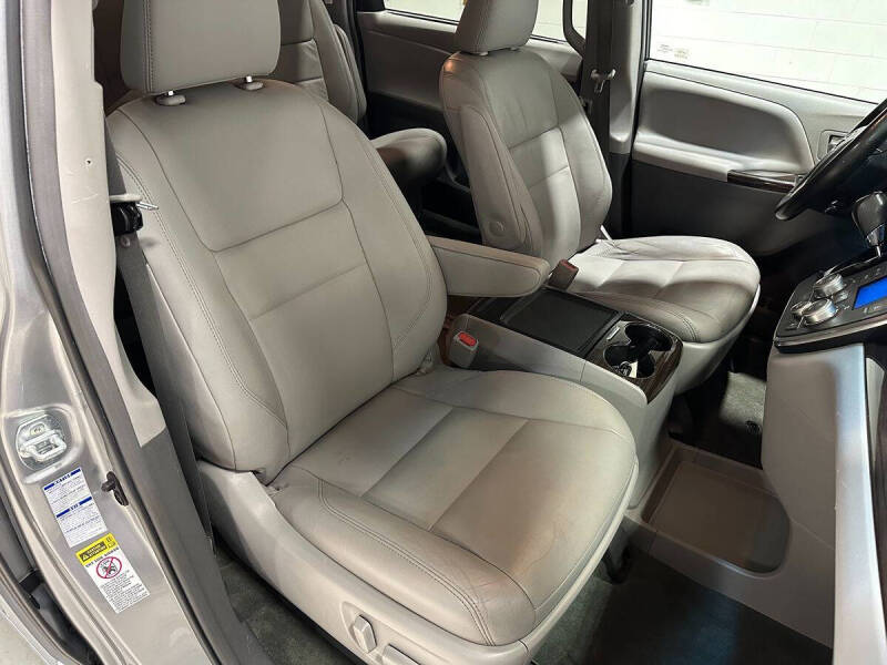 2017 Toyota Sienna