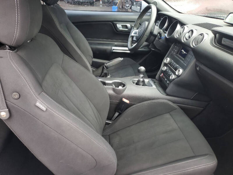 2019 Ford Mustang EcoBoost